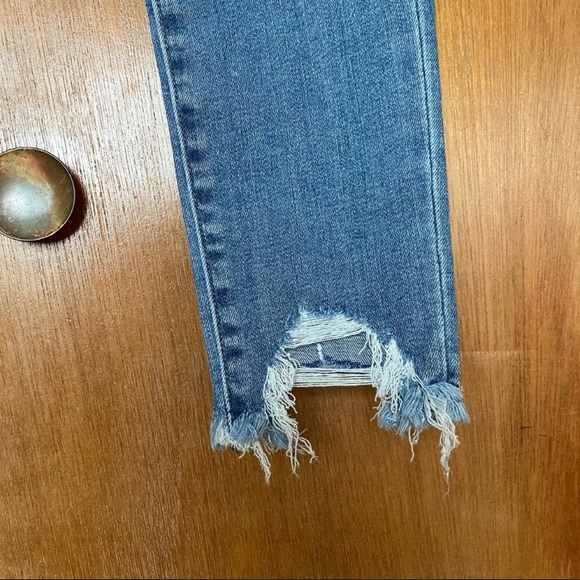 NEW Abercrombie & Fitch Ripped High Rise Super Skinny Jeans - Picture 4 of 6